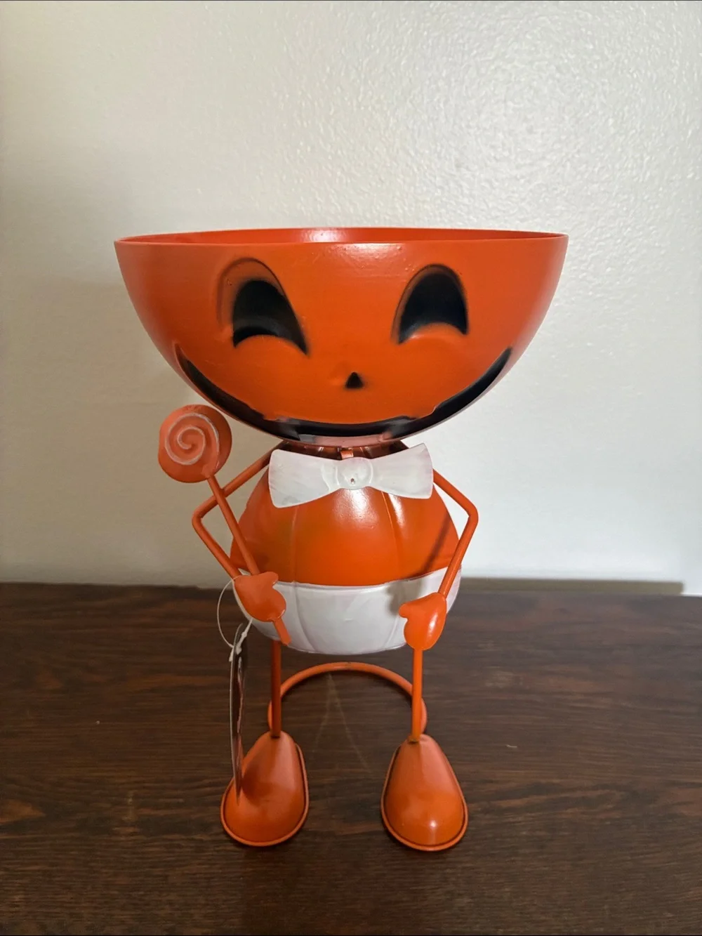 NWT- Orange Metal Jack-o-lantern Pumpkin Man Halloween Candy Bowl